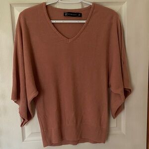 NY&Co New York & Company Women's V-Neck Sweater in Light Rose Pink XS/S